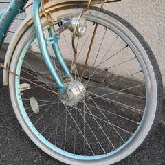 トイザらス コスタブランカ セレブ (24インチ / 6段変速 / LEDライト)  ※現状渡しの画像