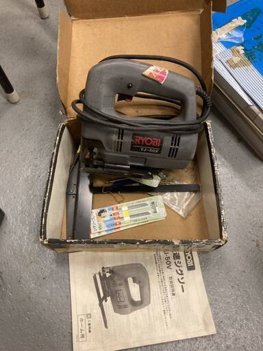 リョービ RYOBI 変速 ジグソー 動作確認済み YJ-50V 予備刃付き 電動工具 電動 ノコギリ 取説付き