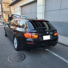 BMW523ツーリングハイライン　H23　車検6/11　走行53000ｋ　純正ＨＤＤナビ＆フルセグＴＶ　カラーバックカメラ　ミラー内蔵ＥＴＣ　ドラレコ　黒革シート　純正17AWの画像