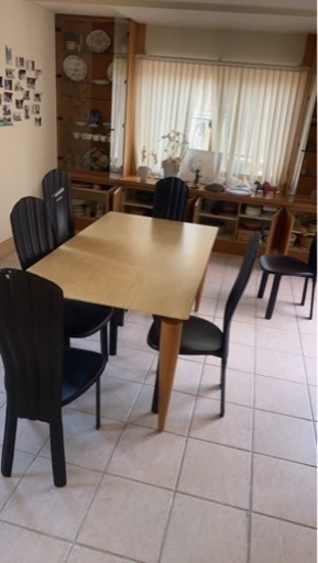 大理石テーブル　椅子7脚　1500 900