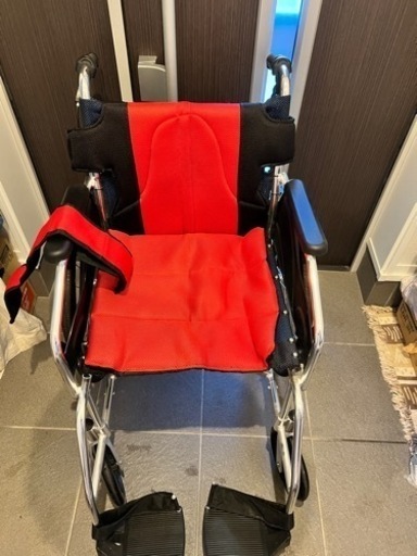 車椅子 軽量 折り畳み カドクラ 自走式 自走用 車イス 車いす