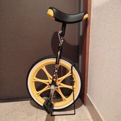 一輪車　18インチ　スタンド付き