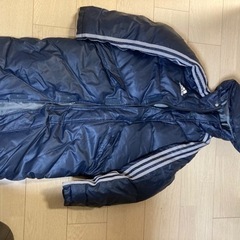 中古品　中古　adidas ベンチコート　140サイズ　紺色