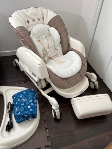 コンビ　ネムリラ　オートスウィング　エッグショック　クリーニング済