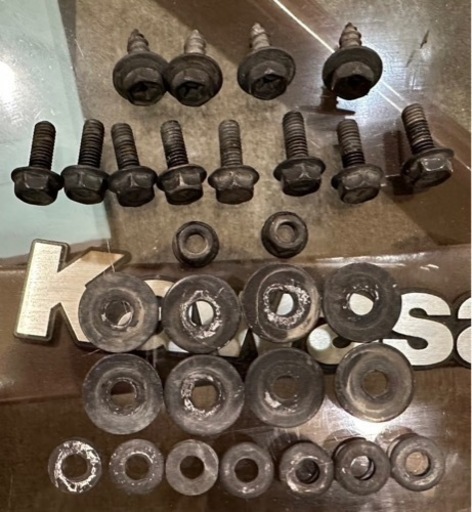 ★送料込★ TRD マッドフラップ ハイエース用