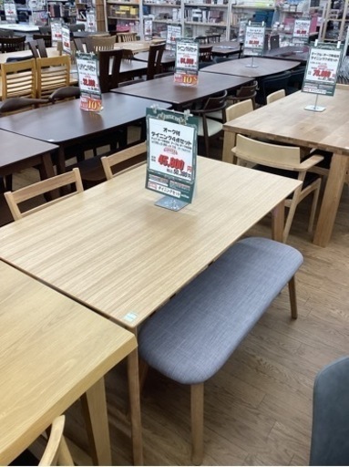 KA-32【新入荷　アウトレット】オーク材　ベンチダイニング4点セット　ナチュラル