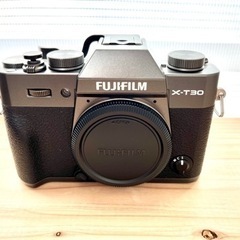 FUJIFILM ミラーレス一眼カメラ X-T30ボディ+おまけ品多数