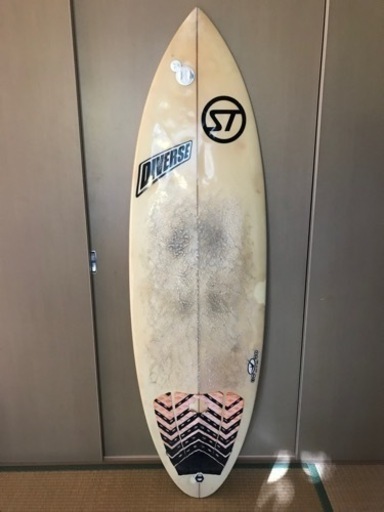 サーフボード　5'6 × 19 1/4 × 2 1/4