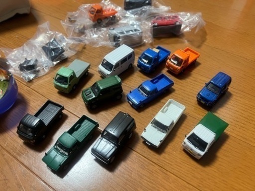 ガチャガチャ　ミニカー セット