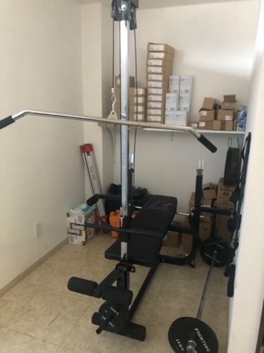 トレーニングマシン