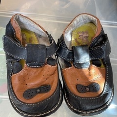 二足　130 140 サンダルの画像