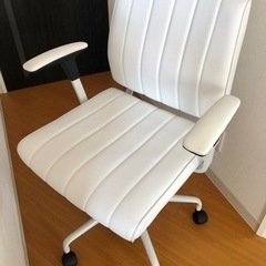在宅ワーク　キャスター付きチェア　男女兼用　