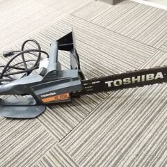 TOSHIBA 東芝 電気チェンソー HC-305A チェーンソ...
