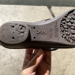 OKA b サンダル 23.5cmの画像