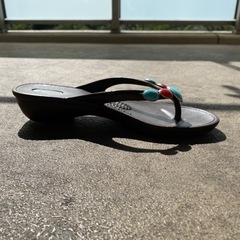 OKA b サンダル 23.5cmの画像