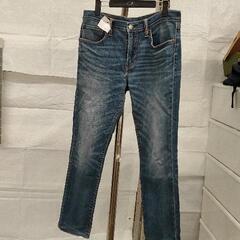 0110-022 Levi's　リーバイス　ジーンズ
