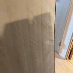 【お譲り先決まりました】ダブルベッド　マットレスと引き出し付きの画像