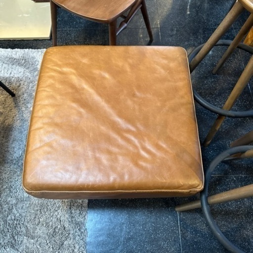 アクタスACTUS⭐︎本革オットマン