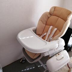 (受渡予定者決定)コンビ　ハイローチェア　手動　Combi ハイ&ロースウィングラック　ロアンジュRU490 新生児〜4歳の画像