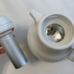 決まりました　タイガー魔法瓶　ウーロン茶がおいしくはいる中国風ポット茶こし付き　からこ　PRH-A100　1ℓの画像