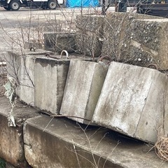 コンクリートブロック？