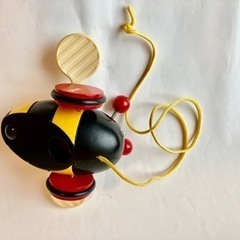 BRIO社　バンブルビー（引っぱるおもちゃ）の画像