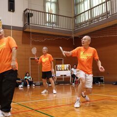 ファミリーバドミントン初心者教室の画像
