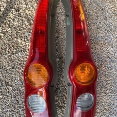 L275 ミラ　テールランプ左右