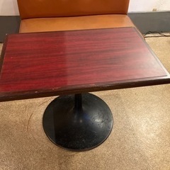 コーヒーテーブルとソファをお譲りしますの画像