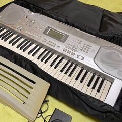 カシオキーボード　ペダル・ケース付き差し上げます!