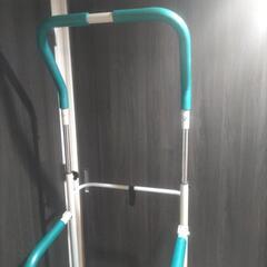 ぶら下がり健康器具　1500円で売ります。の画像