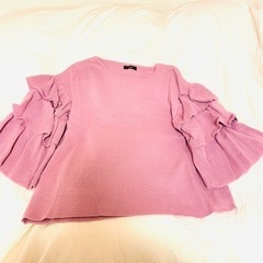 お値下げ中【新品未使用】フリルの服💭の画像