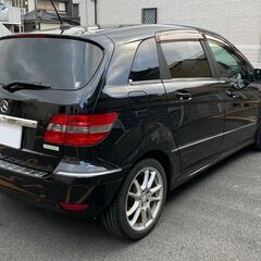 （交渉中）2011年式　メルセデス・ベンツ　B180 車検1年あり　48300kmの画像