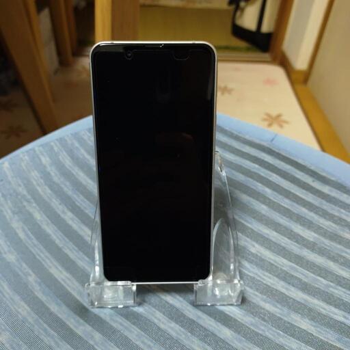 AQUOSsense3basicのスマホです。