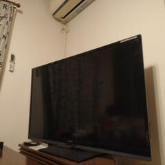 値下げしました！60型テレビ＋テレビボード