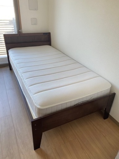 【お譲り先が決まりました】ニトリ シングルベッド マットレス付き