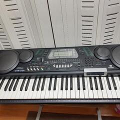売り切れ★CASIO CTK-731 キーボード 電子 シンセサ...