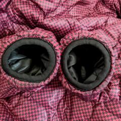 GU ジーユー 中綿入りジャケット Sサイズ メンズ リバーシブル パーカーの画像