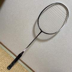 バドミントンラケット　ほぼ未使用