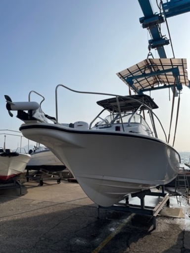 ヤマハのフィッシングボートYF23