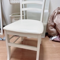 欧風　イス　オシャレ