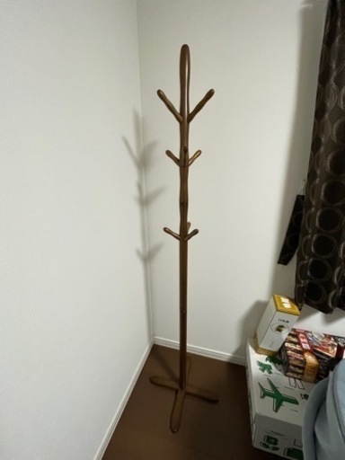 ハンガーポール　コートスタンド　ニトリ