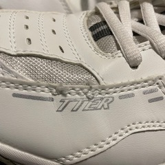 テニスシューズ　prince 24.0 レディースの画像