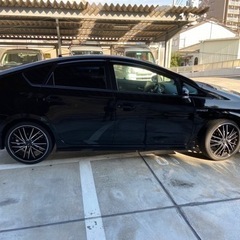 低走行TOYOTAプリウス30sツーリング