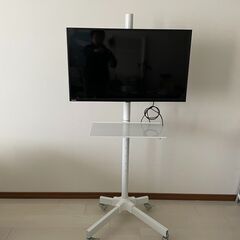 2021年製の東芝の液晶テレビ＋テレビ台　＊小伝馬町まで取りに来ていただける方限定の画像