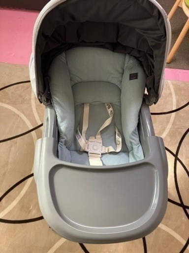 コンビ　ホワイトレーベル　ネムリラ　AUTO SWING BEDi Long スリープシェル　EG