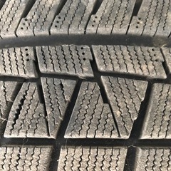【引き取り限定】スタッドレスタイヤ　205/65R15 アルミセットの画像