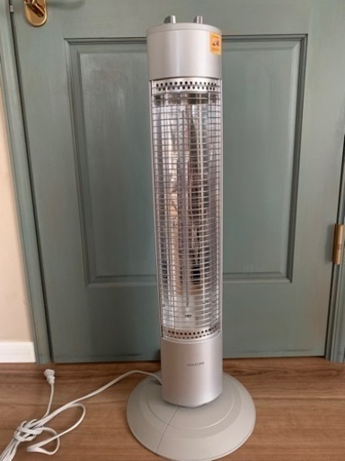 美品 遠赤　電気　ヒーター　ストーブ　グラファイトヒーター