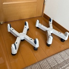 パソコンスタンド