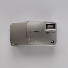 コンパクトフィルムカメラ